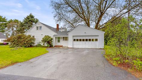 41 Googin Street Lewiston ME 04240