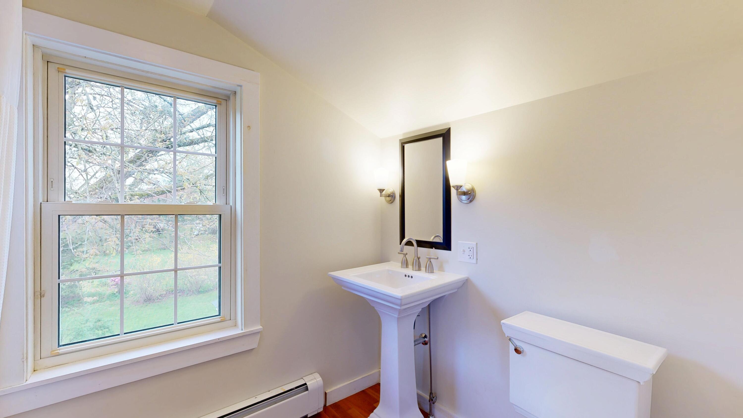41 Googin Street Lewiston ME 04240