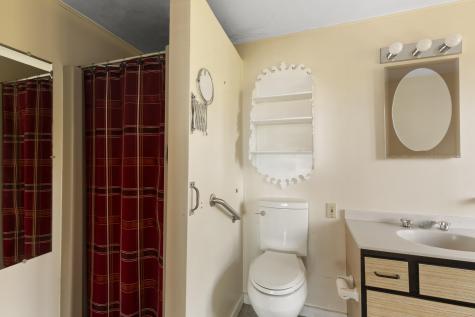 442 Main Street Southwest Harbor ME 04679