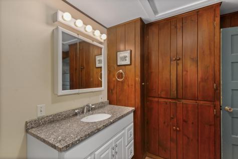 442 Main Street Southwest Harbor ME 04679