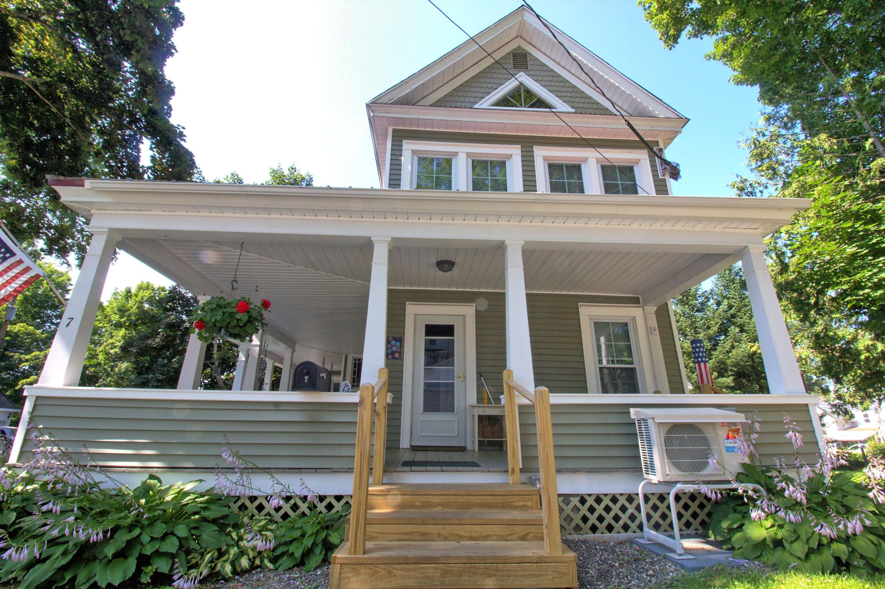 7 Green Street Dover-foxcroft ME 04426