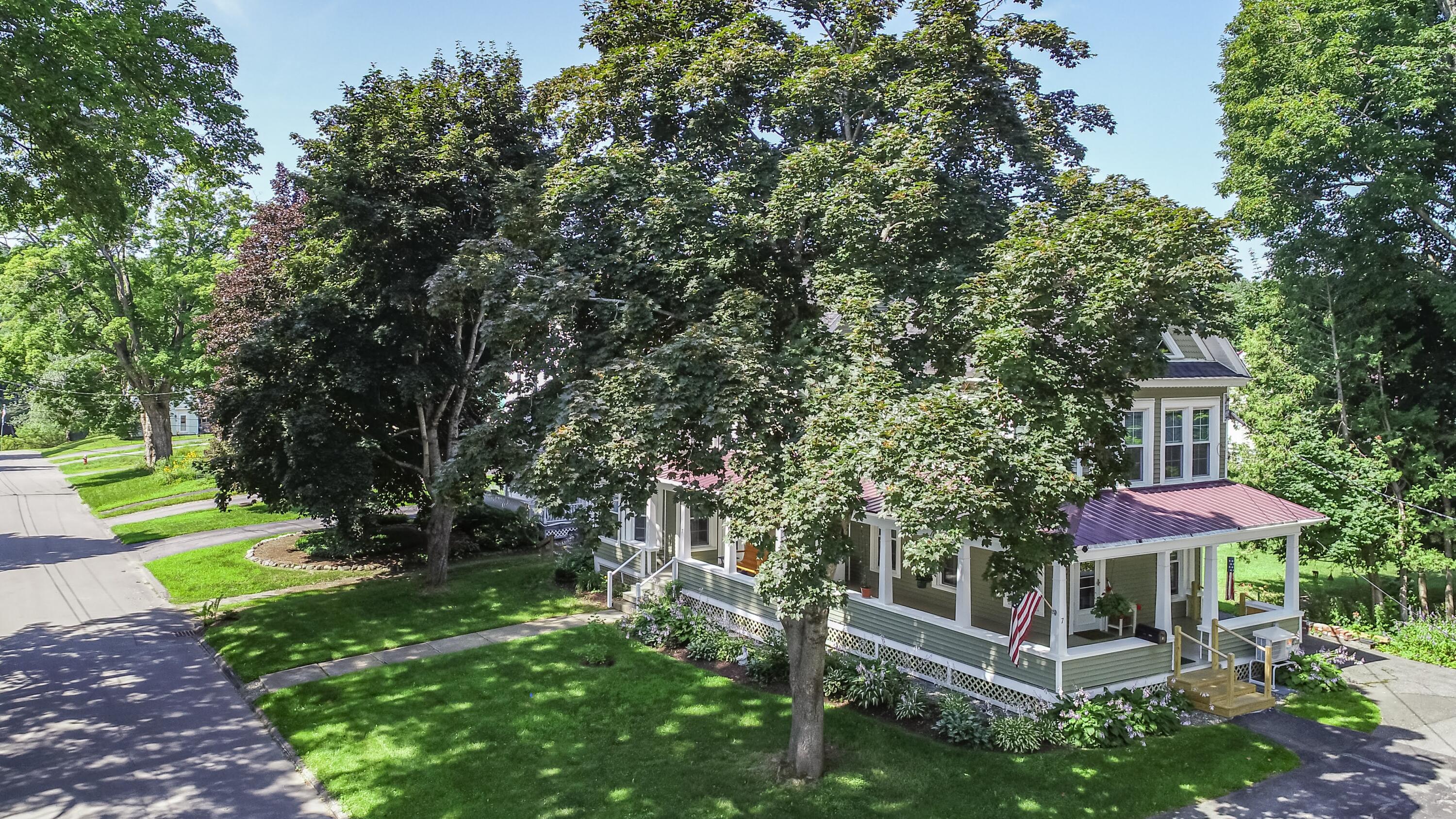 7 Green Street Dover-foxcroft ME 04426