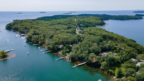 672 Ocean Point Road Boothbay ME 04544