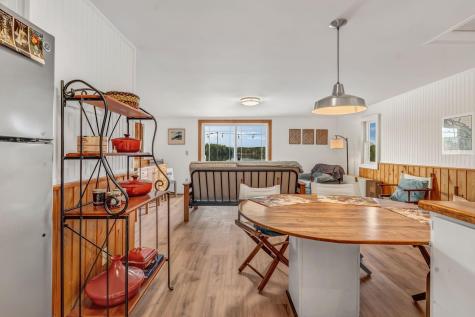 19 Hastings Drive Holden ME 04429