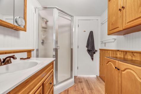 19 Hastings Drive Holden ME 04429