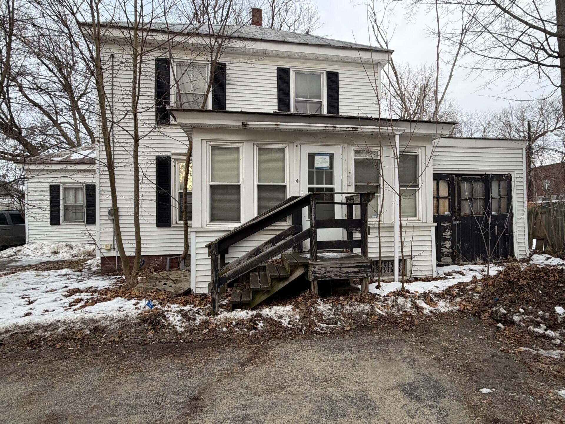 4 Union Place Waterville ME 04901