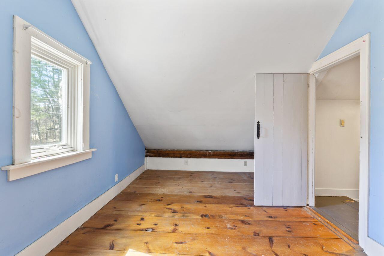 261 Northeast Road Standish ME 04084