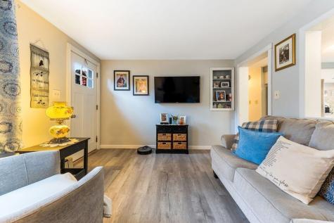 127 Barlen Street Farmington ME 04938