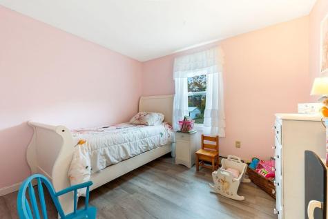 127 Barlen Street Farmington ME 04938