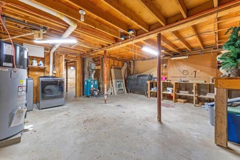 127 Barlen Street Farmington ME 04938