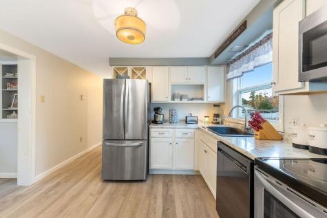 127 Barlen Street Farmington ME 04938