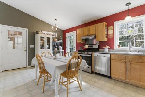 42 Bryana Way New Gloucester ME 04260