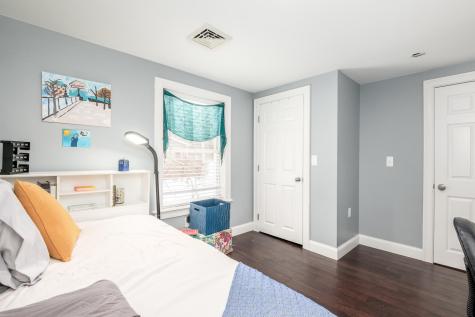 299 Portland Street Yarmouth ME 04096