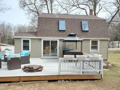 299 Portland Street Yarmouth ME 04096