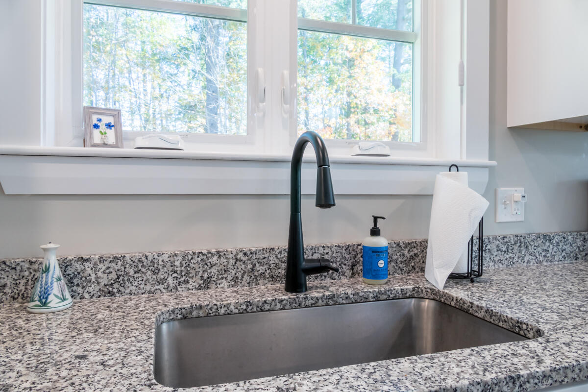 15 Neptune Drive Brunswick ME 04011