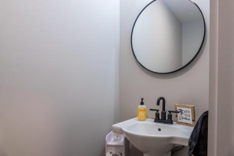 15 Neptune Drive Brunswick ME 04011