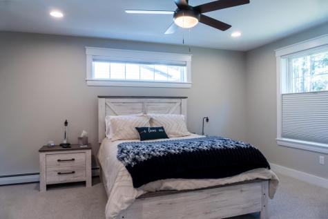 15 Neptune Drive Brunswick ME 04011