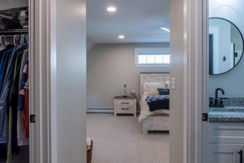 15 Neptune Drive Brunswick ME 04011