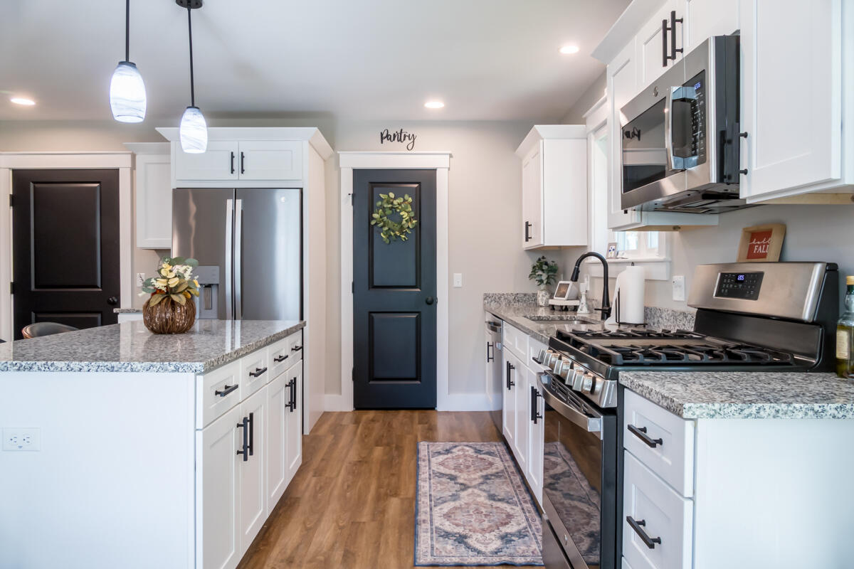 15 Neptune Drive Brunswick ME 04011