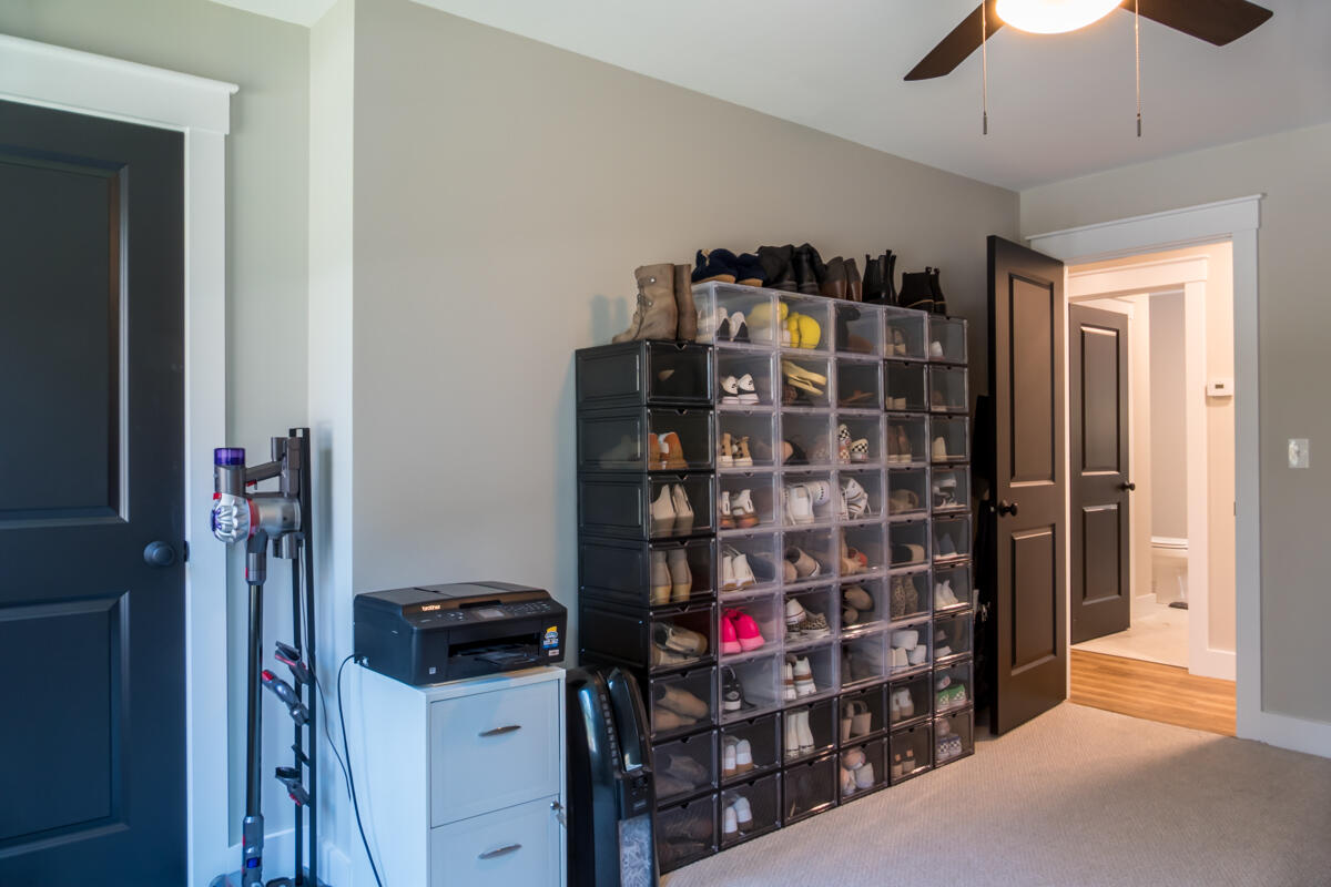 15 Neptune Drive Brunswick ME 04011