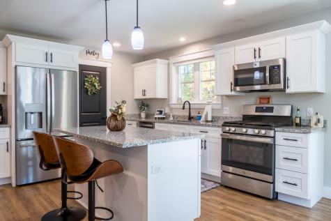 15 Neptune Drive Brunswick ME 04011