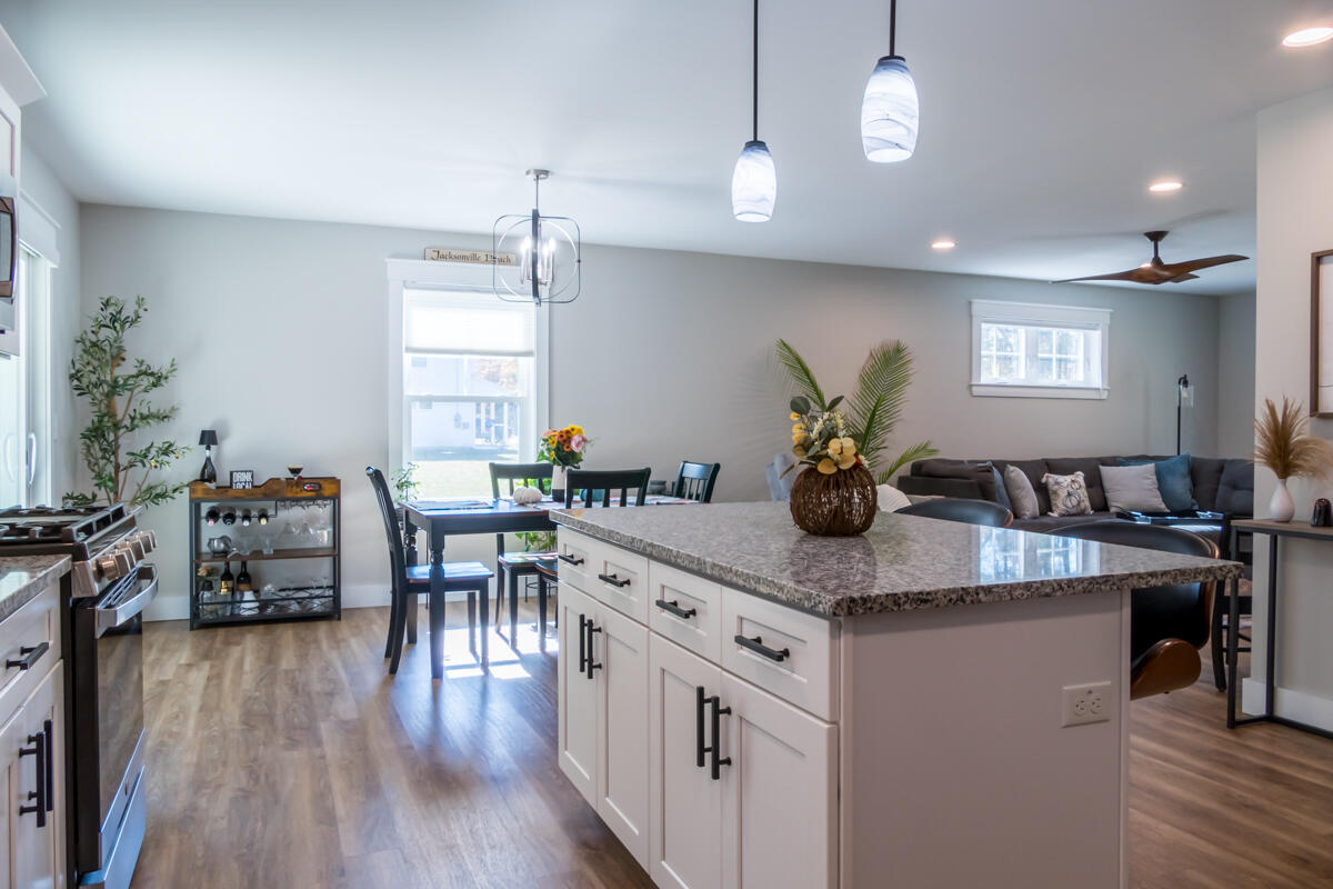 15 Neptune Drive Brunswick ME 04011