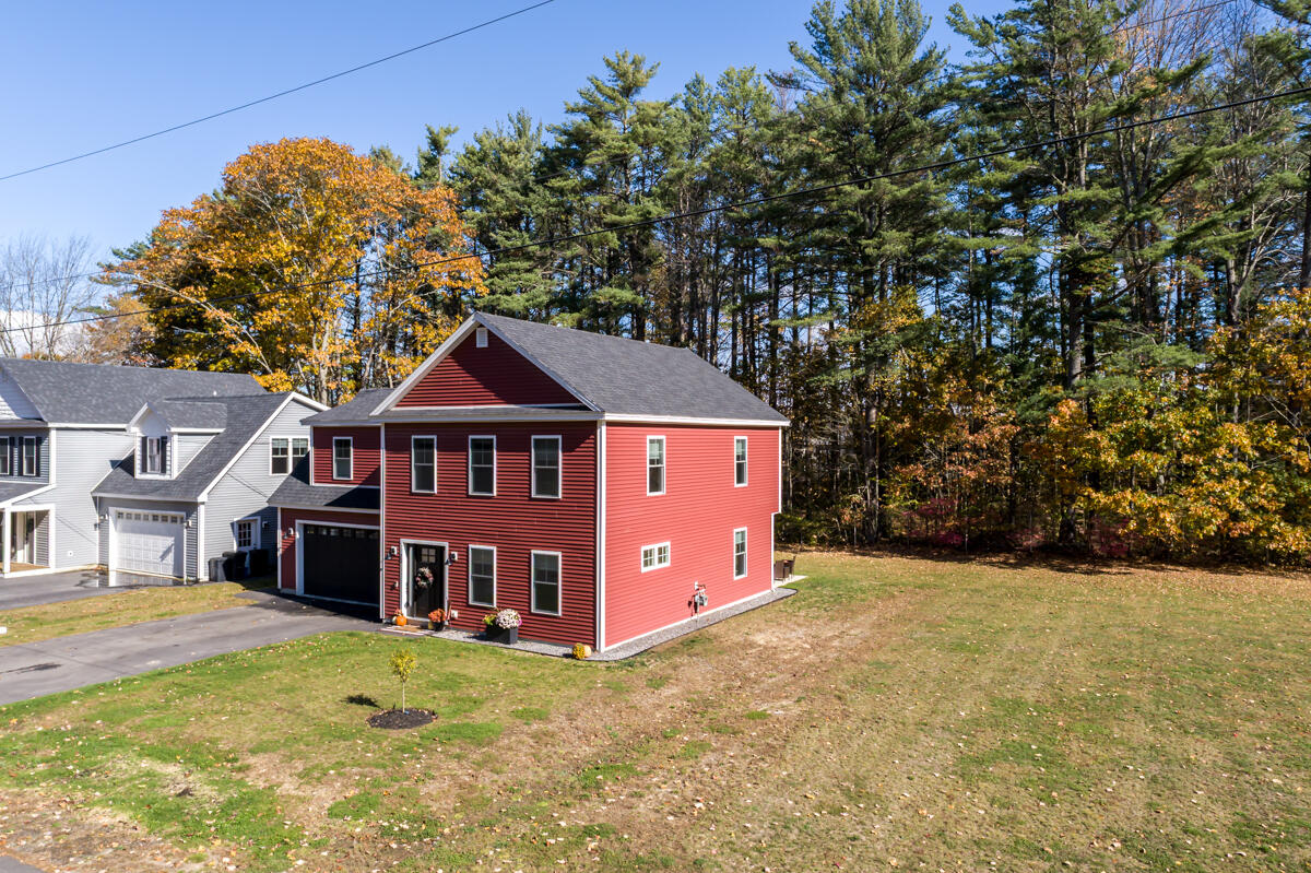 15 Neptune Drive Brunswick ME 04011