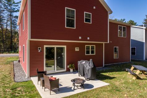 15 Neptune Drive Brunswick ME 04011