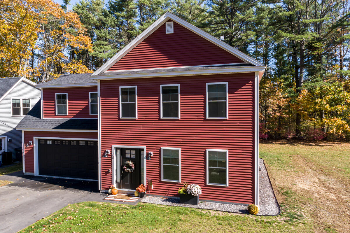 15 Neptune Drive Brunswick ME 04011