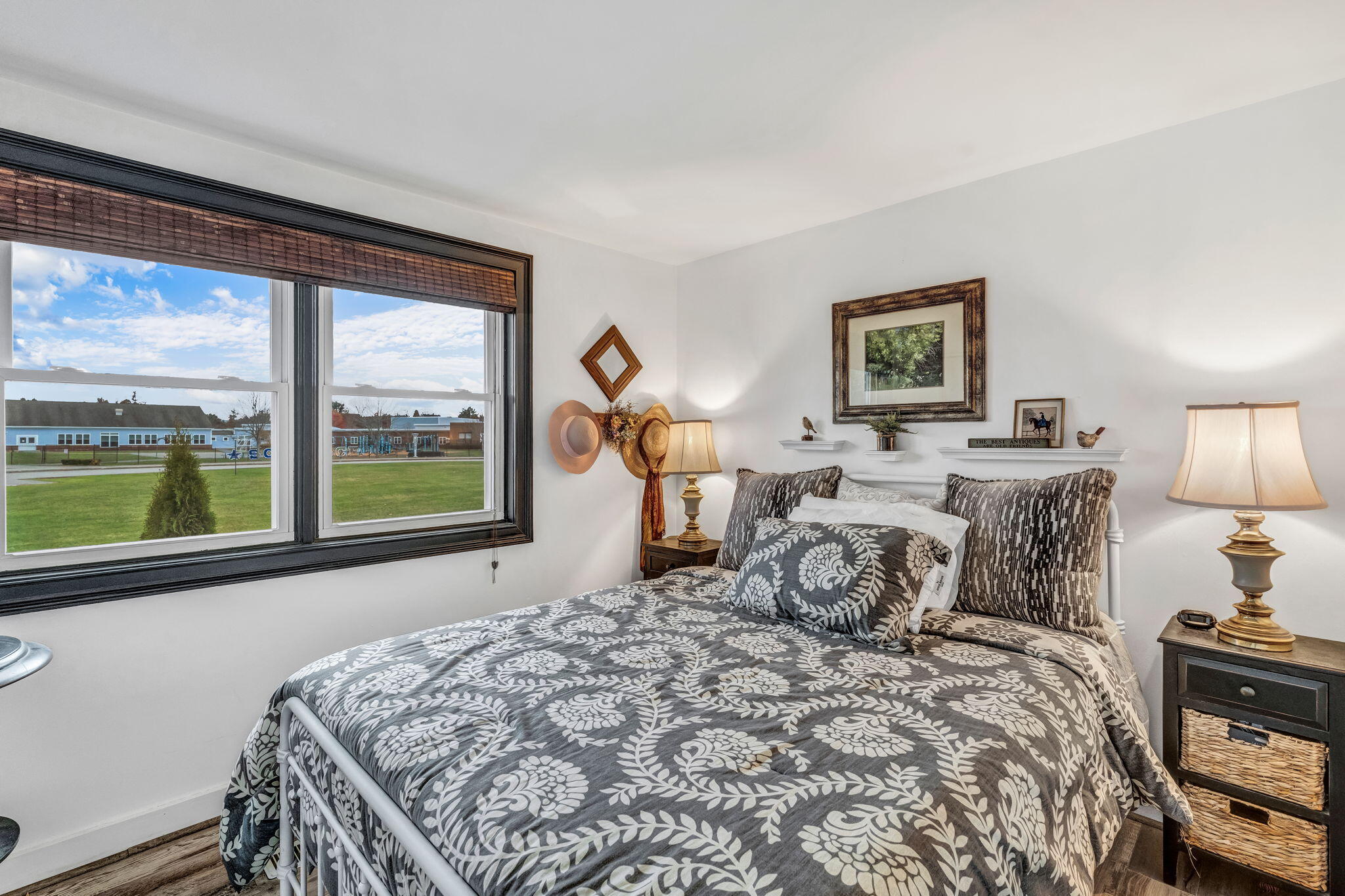 19 Broadway Rockland ME 04841