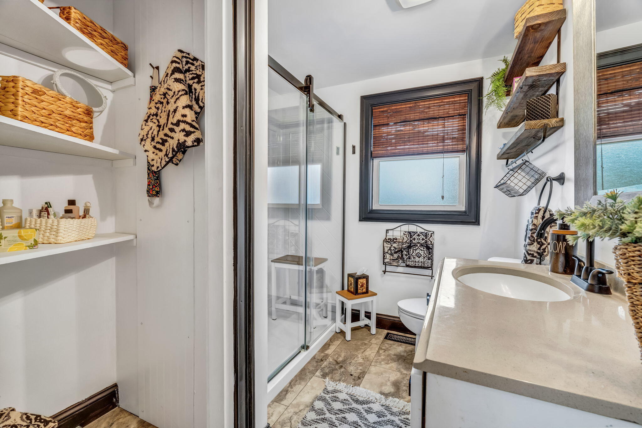 19 Broadway Rockland ME 04841