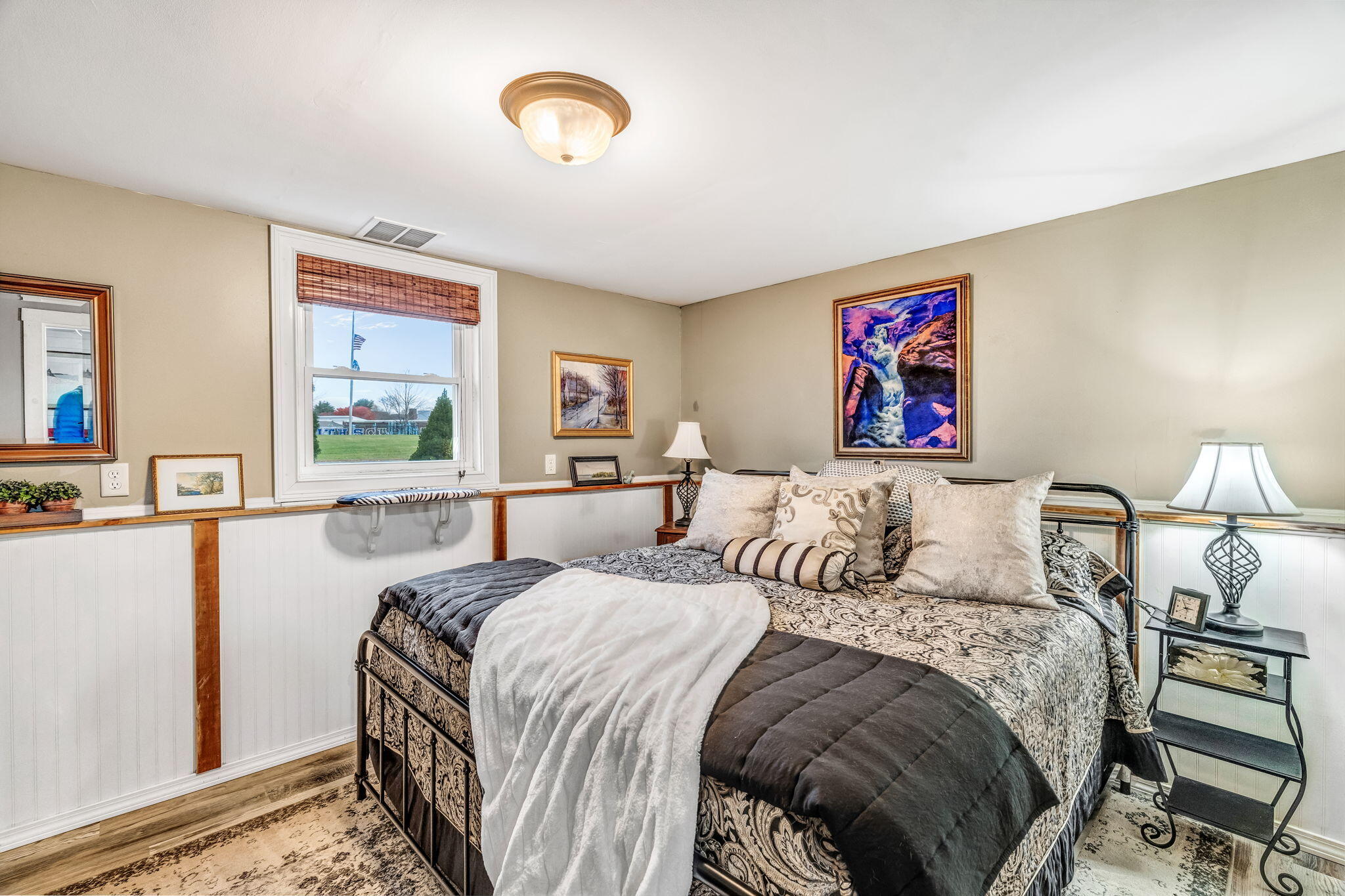 19 Broadway Rockland ME 04841