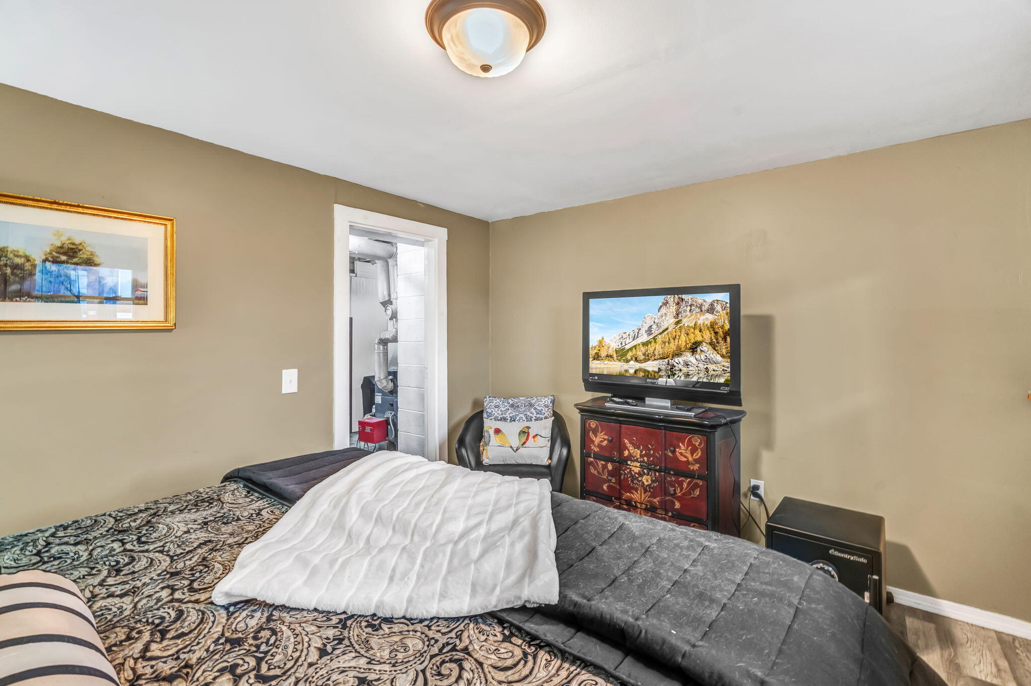 19 Broadway Rockland ME 04841