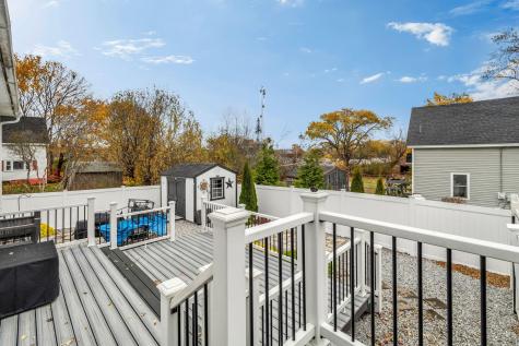 19 Broadway Rockland ME 04841