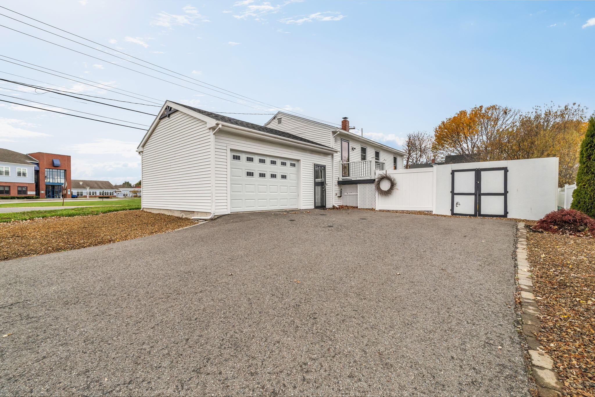 19 Broadway Rockland ME 04841