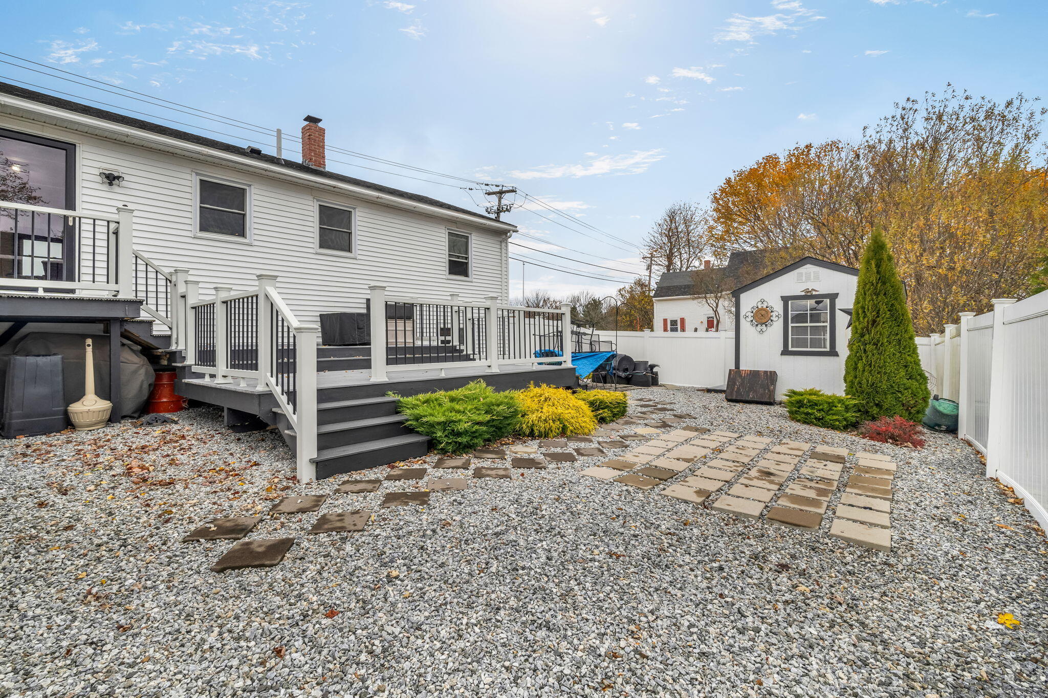 19 Broadway Rockland ME 04841