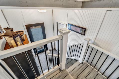 19 Broadway Rockland ME 04841