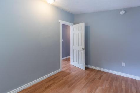 16 Merton Boulevard Lewiston ME 04240