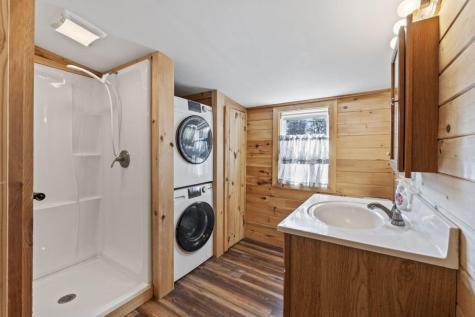 12 Shore Road Windham ME 04062