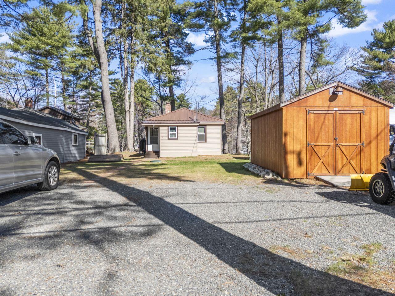 12 Shore Road Windham ME 04062