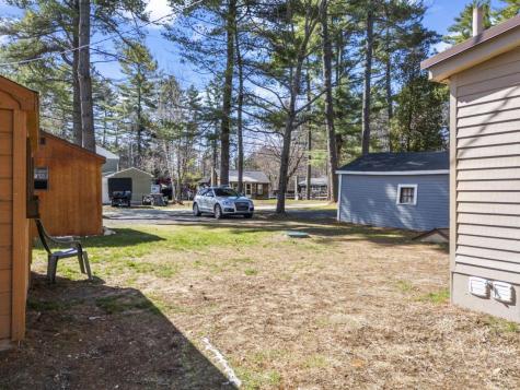 12 Shore Road Windham ME 04062