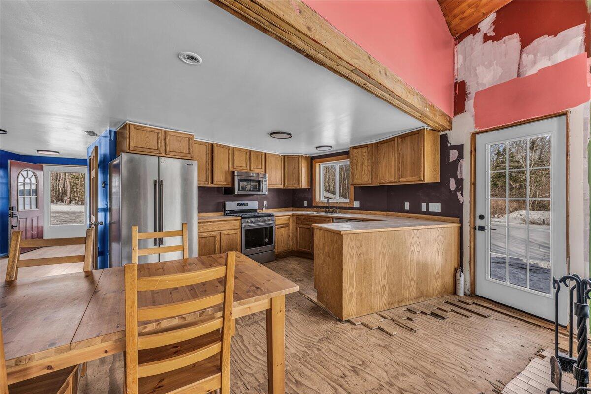 2 Winter Street Northport ME 04849