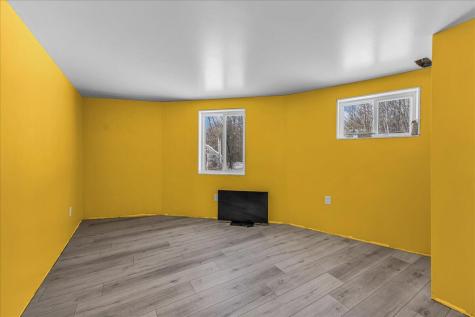 2 Winter Street Northport ME 04849