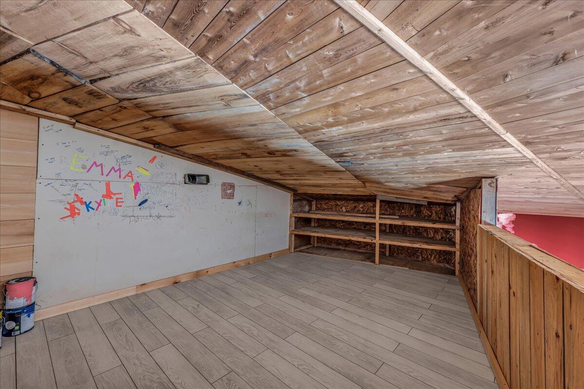 2 Winter Street Northport ME 04849