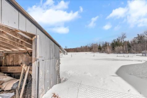 2 Winter Street Northport ME 04849