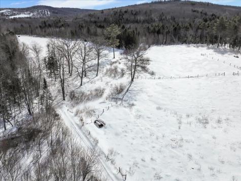 2 Winter Street Northport ME 04849