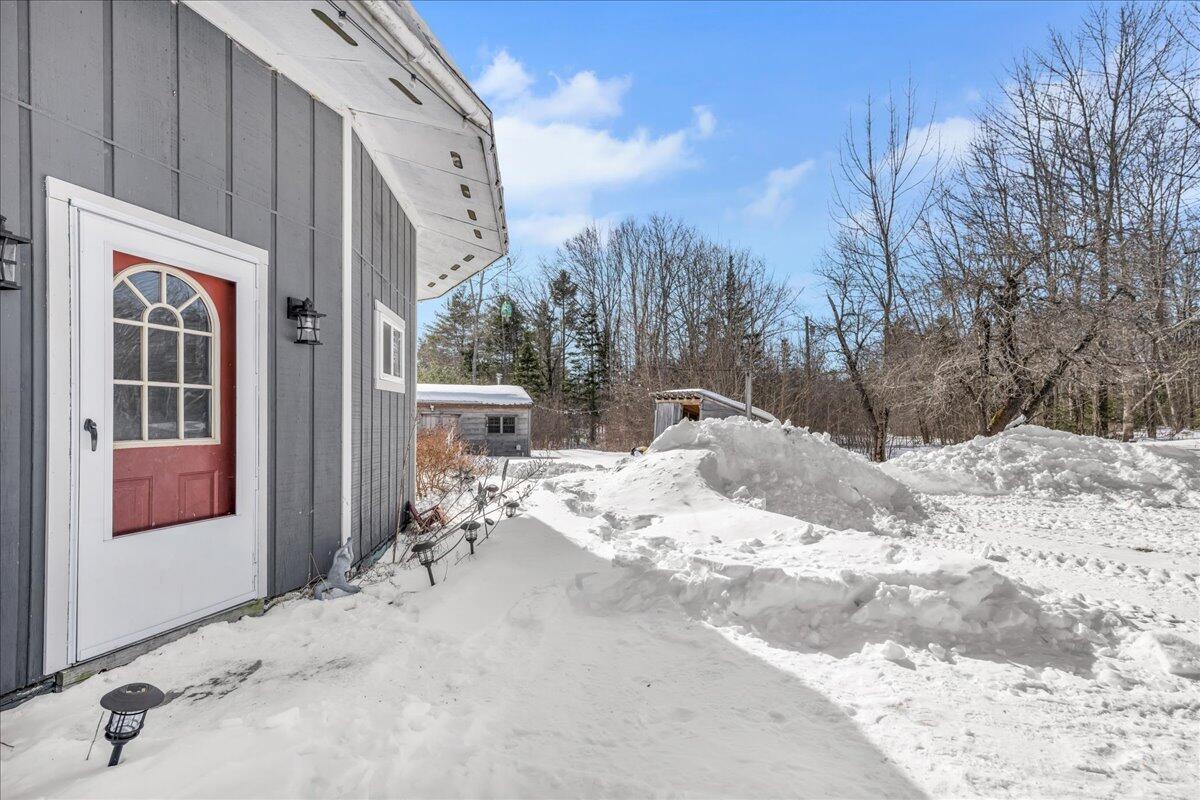 2 Winter Street Northport ME 04849