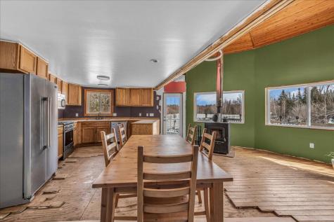 2 Winter Street Northport ME 04849