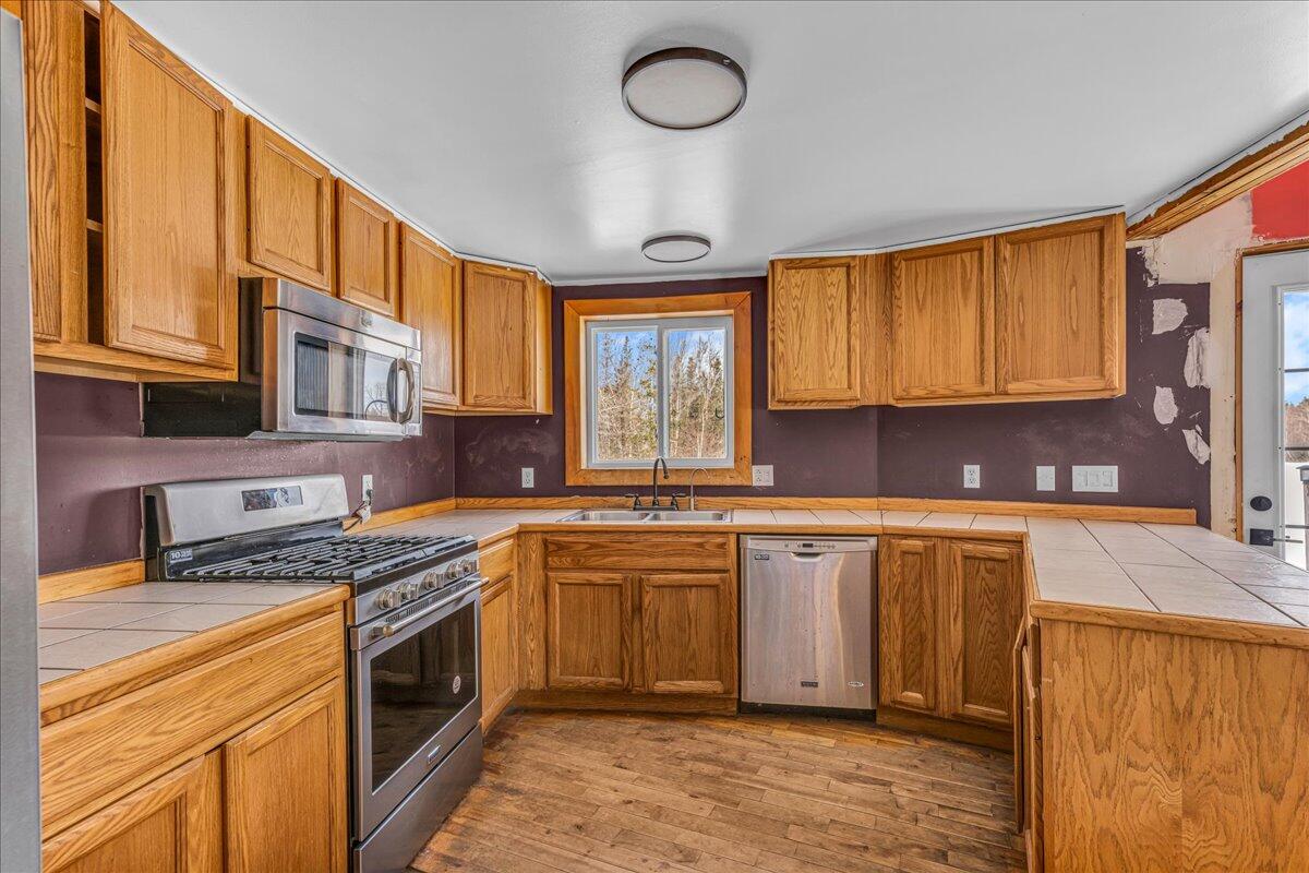 2 Winter Street Northport ME 04849