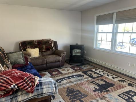 8 Orchard Lane Limington ME 04049